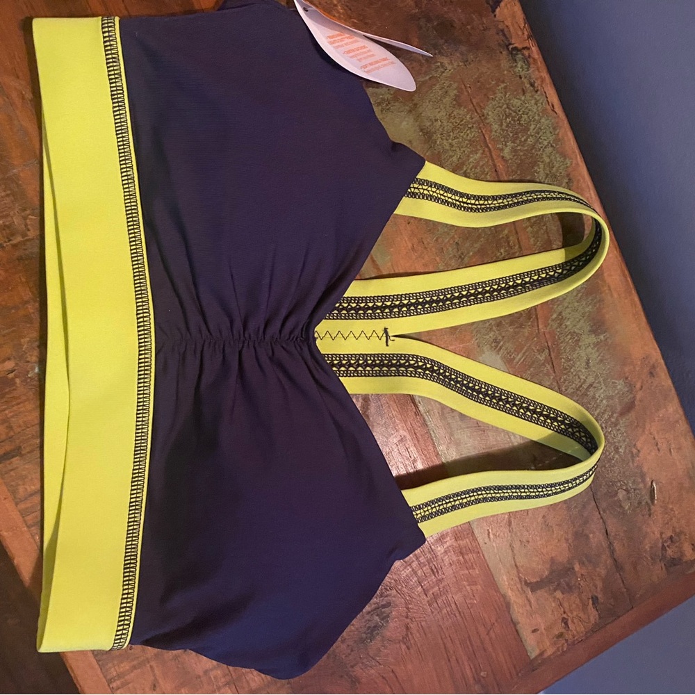 Handful Sports Bra Brand new